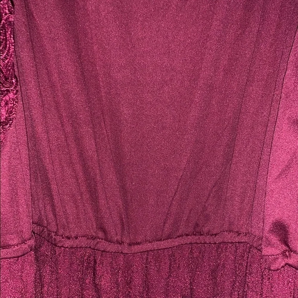 Wide-leg maroon jumpsuit with embroidery! - Picture 4 of 4
